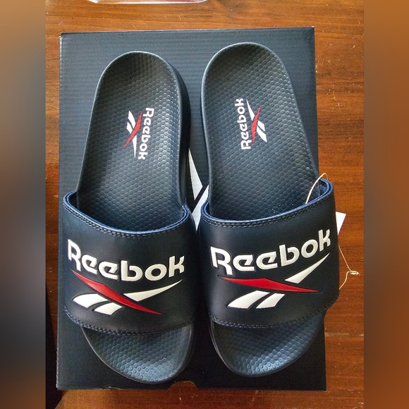 Reebok Flip Flop Shoes - Picture 1 of 4